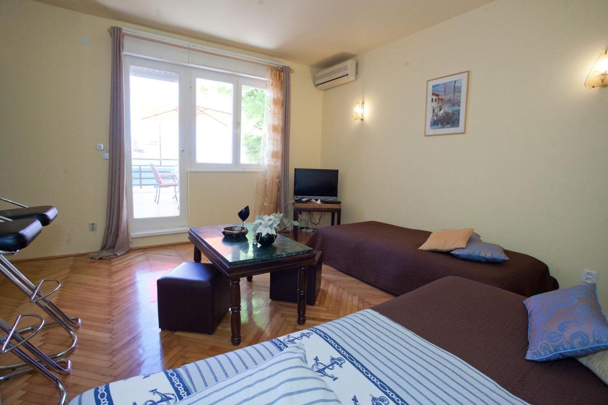 Apartments Beautiful Sandy Beach Спліт Номер фото