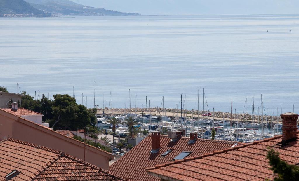 Apartments Beautiful Sandy Beach Спліт Номер фото