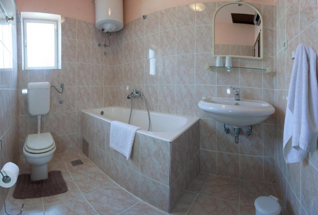 Apartments Beautiful Sandy Beach Спліт Номер фото