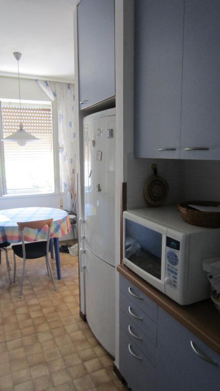 Apartments Beautiful Sandy Beach Спліт Номер фото