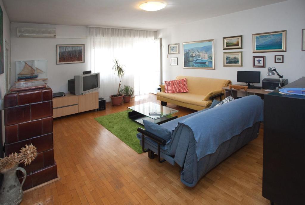 Apartments Beautiful Sandy Beach Спліт Номер фото